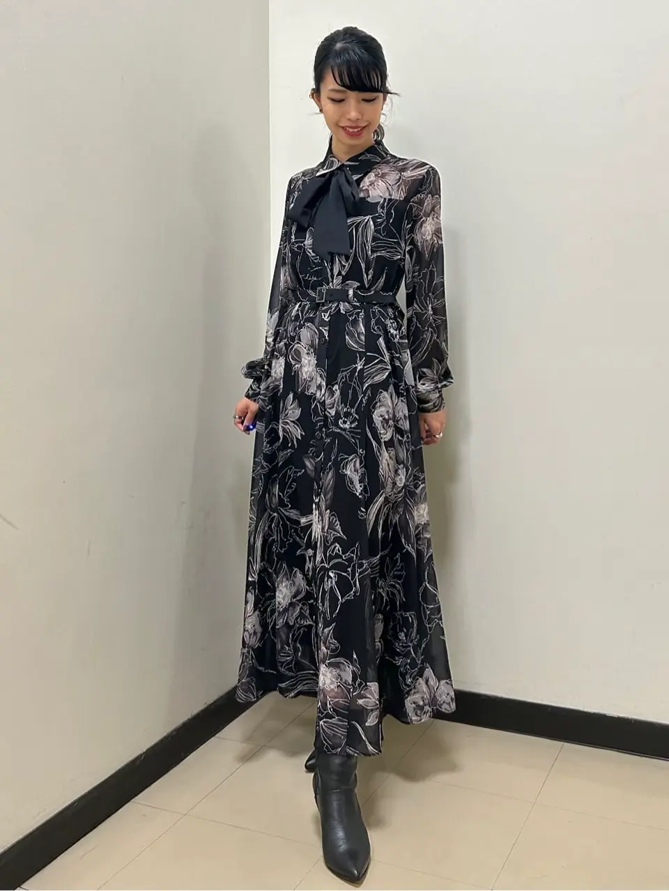 極美品 グレースコンチネンタル フレームフラワープリントワンピース リボン 36 極美品 グレースコンチネンタル フレームフラワープリント