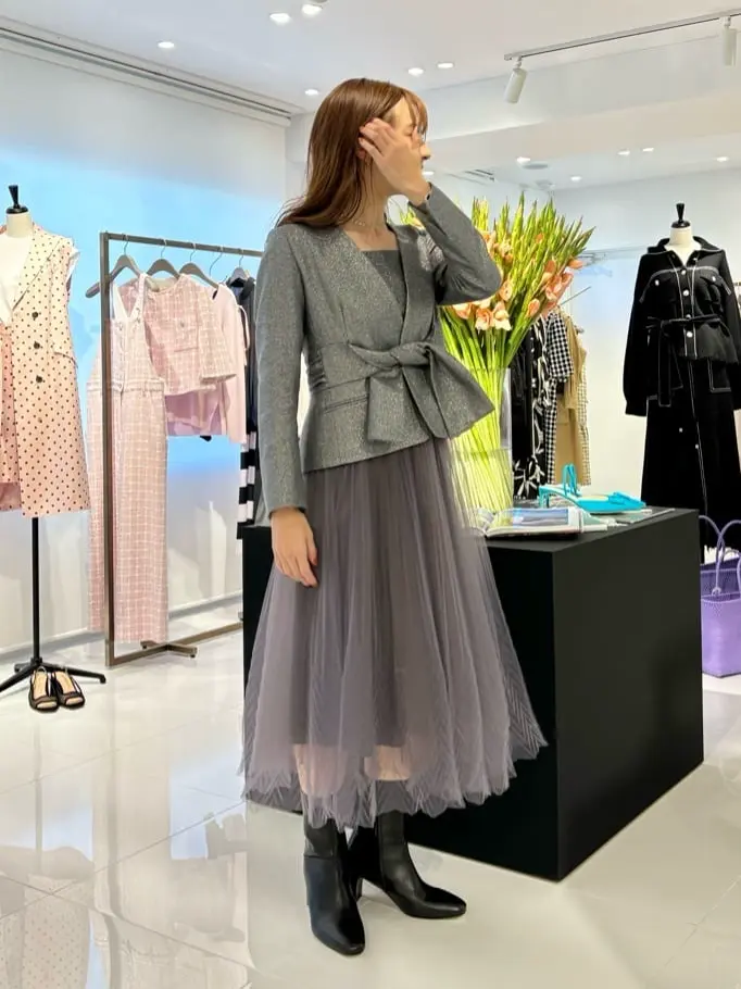 GRACE CONTINENTAL Hikaru Okada コーディネート画像