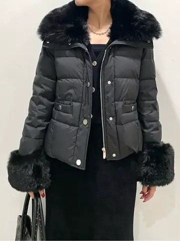 GRACE CONTINENTAL yoshi コーディネート画像