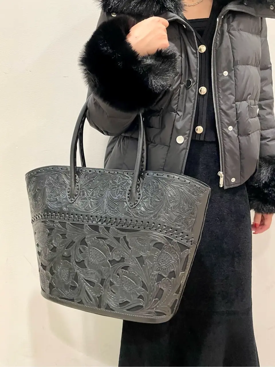 GRACE CONTINENTAL yoshi コーディネート画像