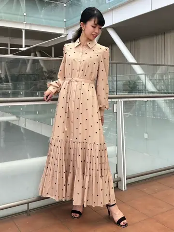 GRACE CONTINENTAL FUKUSHIMA YURIE コーディネート画像