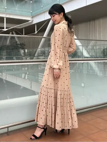 GRACE CONTINENTAL FUKUSHIMA YURIE コーディネート画像