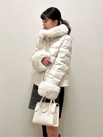 GRACE CONTINENTAL FUKUSHIMA YURIE コーディネート画像