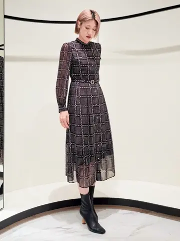 GRACE CONTINENTAL 今野　志保 コーディネート画像