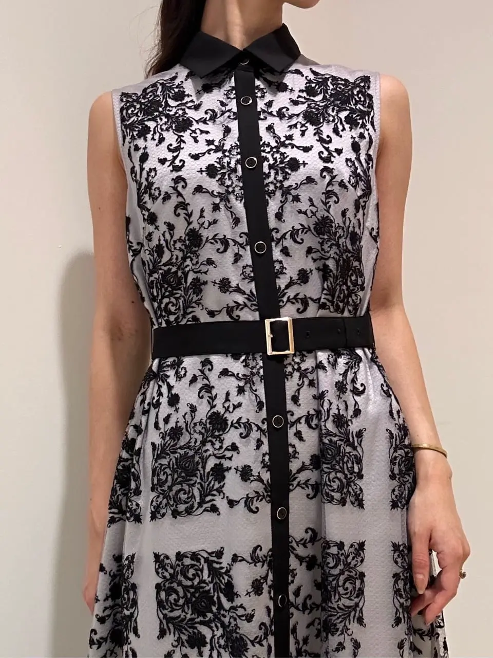 GRACE CONTINENTAL FUKUSHIMA YURIE コーディネート画像