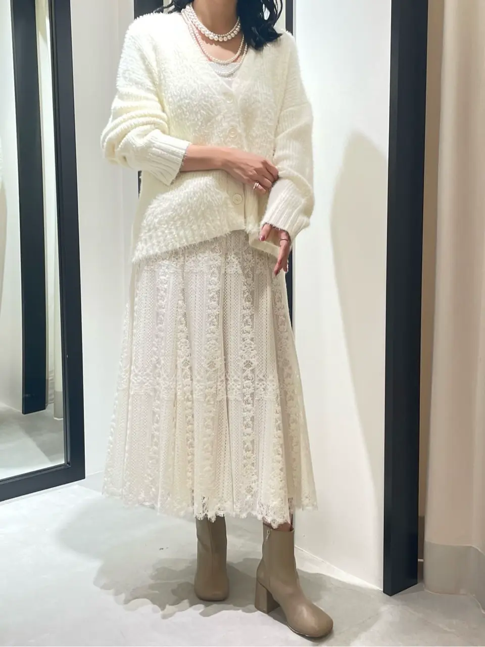 GRACE CONTINENTAL 端場　わかな コーディネート画像