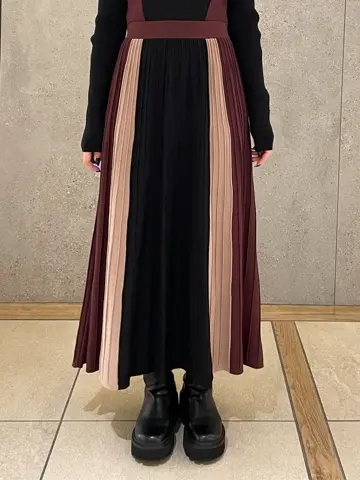 GRACE CONTINENTAL 清水　杏梨 コーディネート画像