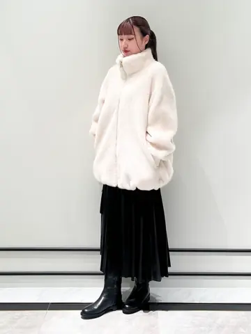 GRACE CONTINENTAL CHISAKO.S コーディネート画像