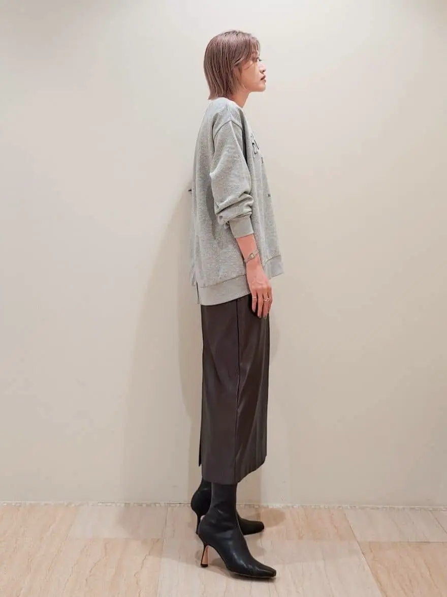 GRACE CONTINENTAL 今野　志保 コーディネート画像