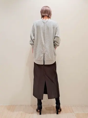 GRACE CONTINENTAL 今野　志保 コーディネート画像