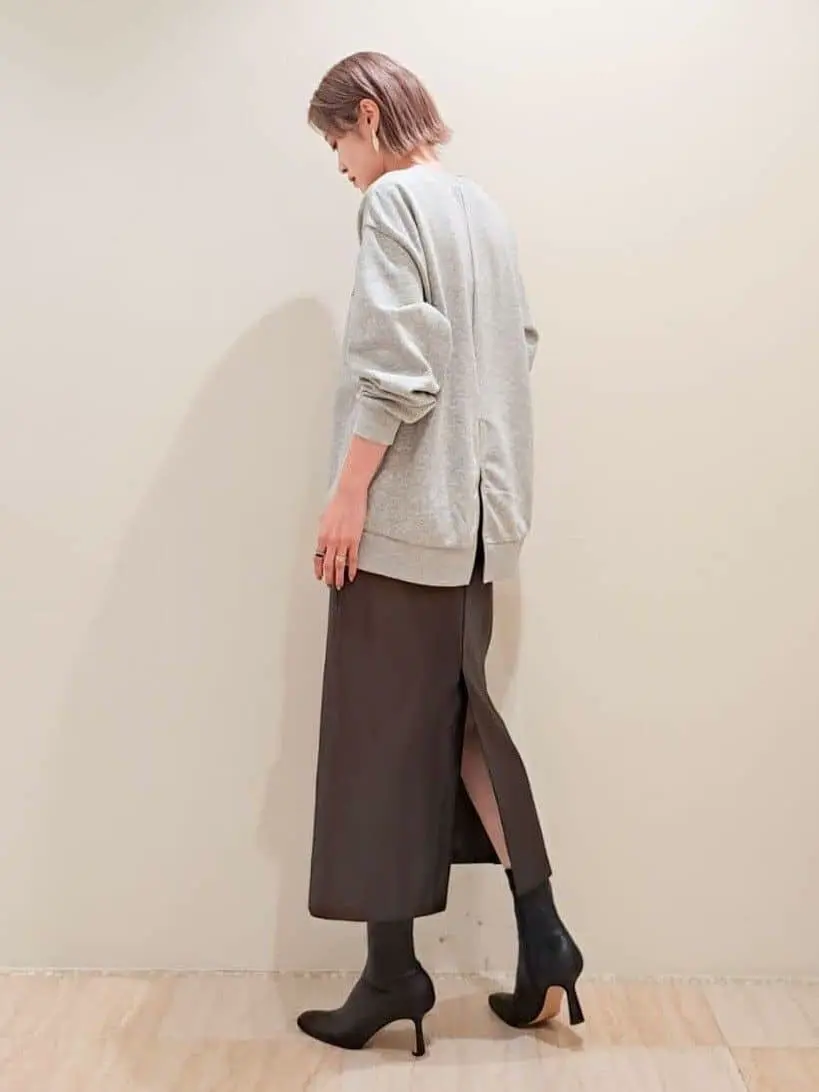 GRACE CONTINENTAL 今野　志保 コーディネート画像