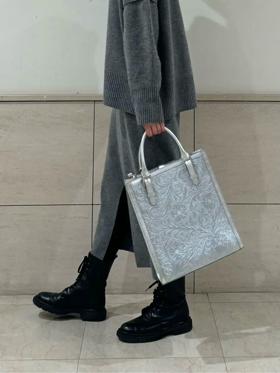 GRACE CONTINENTAL 伊藤　静華 コーディネート画像