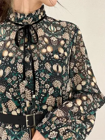 GRACE CONTINENTAL A.Kameyama コーディネート画像