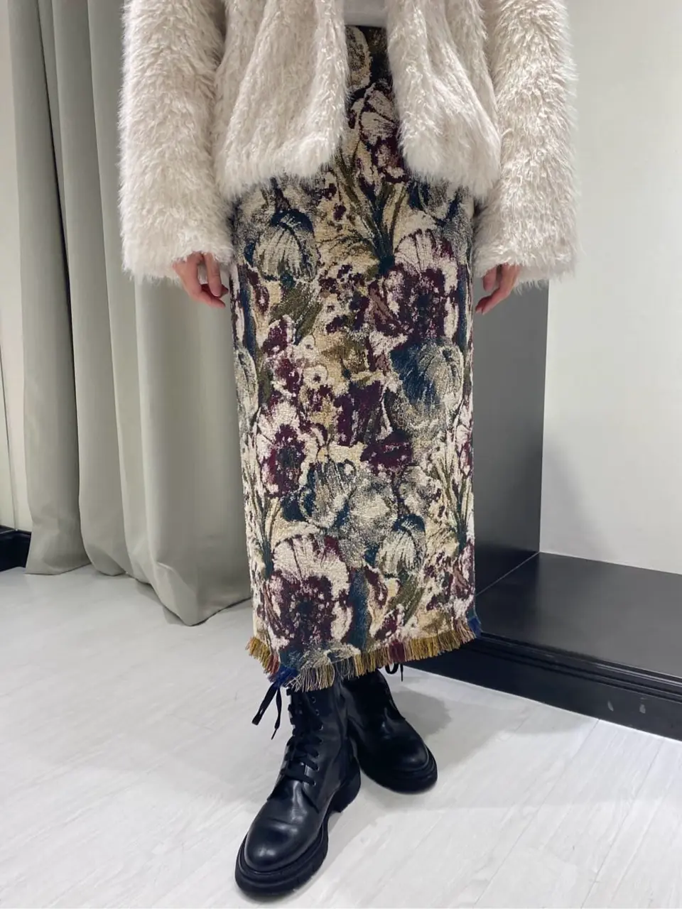 GRACE CONTINENTAL Abe コーディネート画像