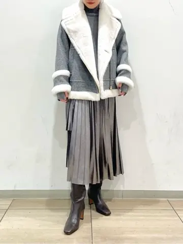 GRACE CONTINENTAL yoshi コーディネート画像