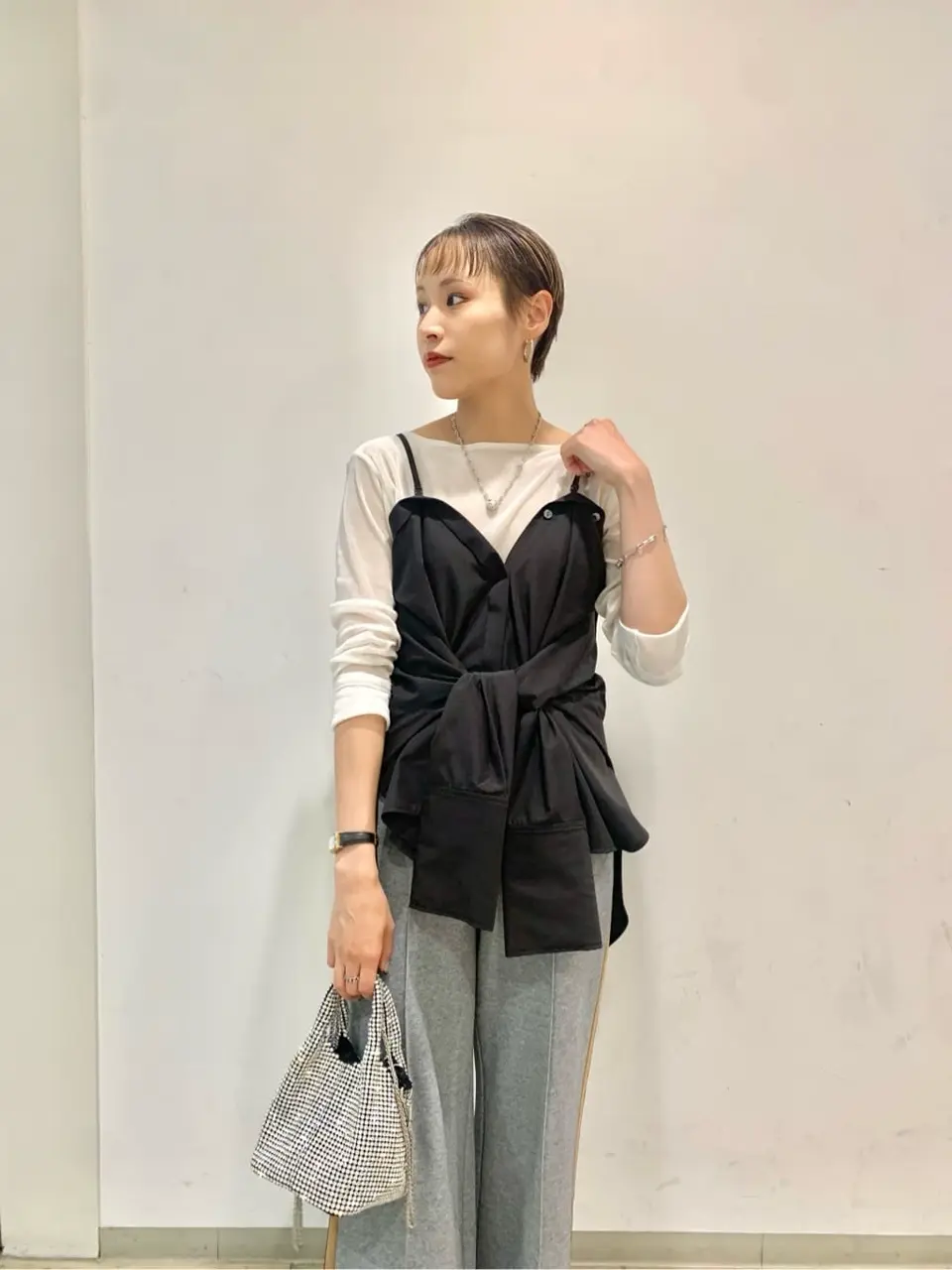 GRACE CONTINENTAL haruka iwasaki コーディネート画像