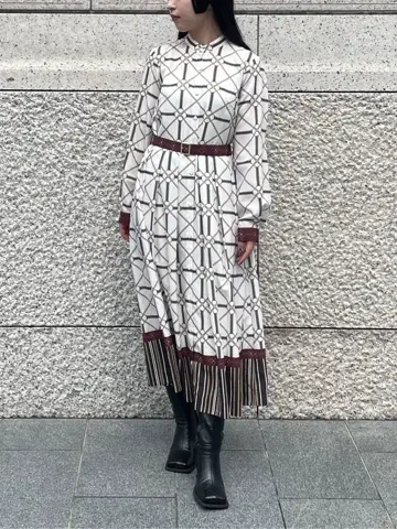 GRACE CONTINENTAL 清水　杏梨 コーディネート画像