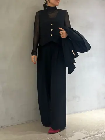 GRACE CONTINENTAL 穐山　香織 コーディネート画像