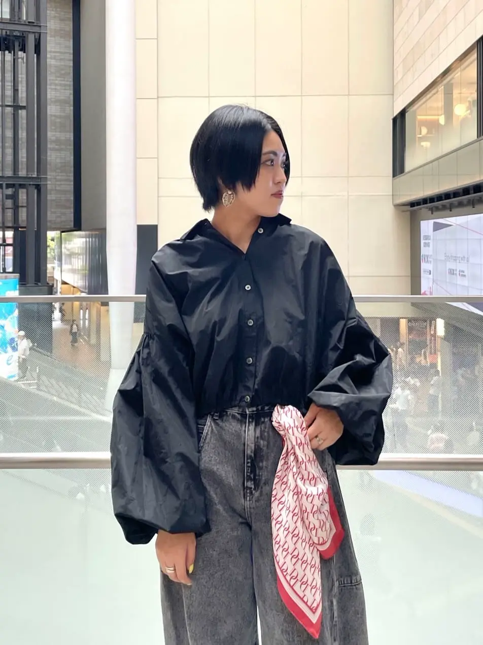 GRACE CONTINENTAL yoshi コーディネート画像