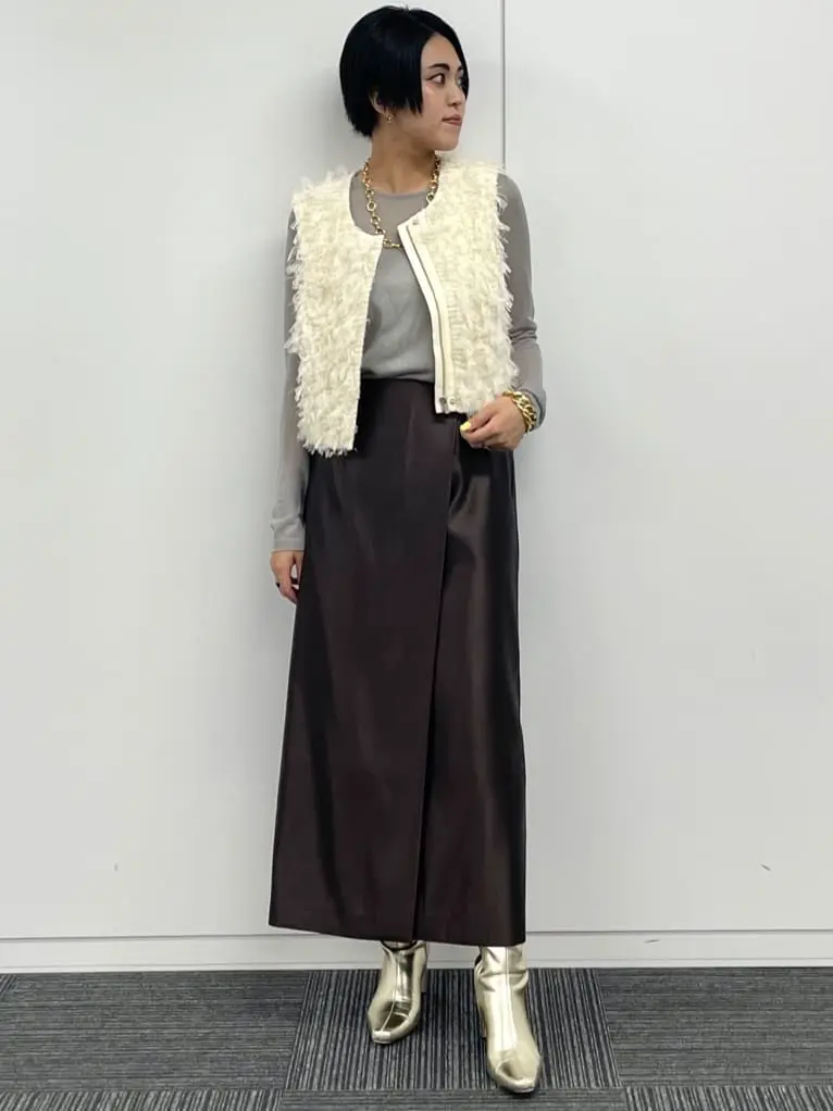 GRACE CONTINENTAL yoshi コーディネート画像