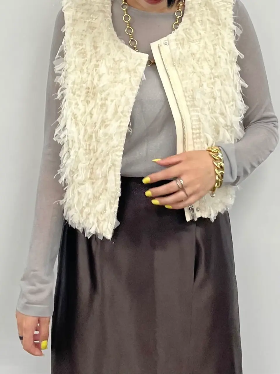 GRACE CONTINENTAL yoshi コーディネート画像