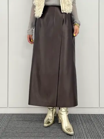 GRACE CONTINENTAL yoshi コーディネート画像