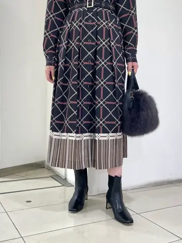 GRACE CONTINENTAL yoshi コーディネート画像