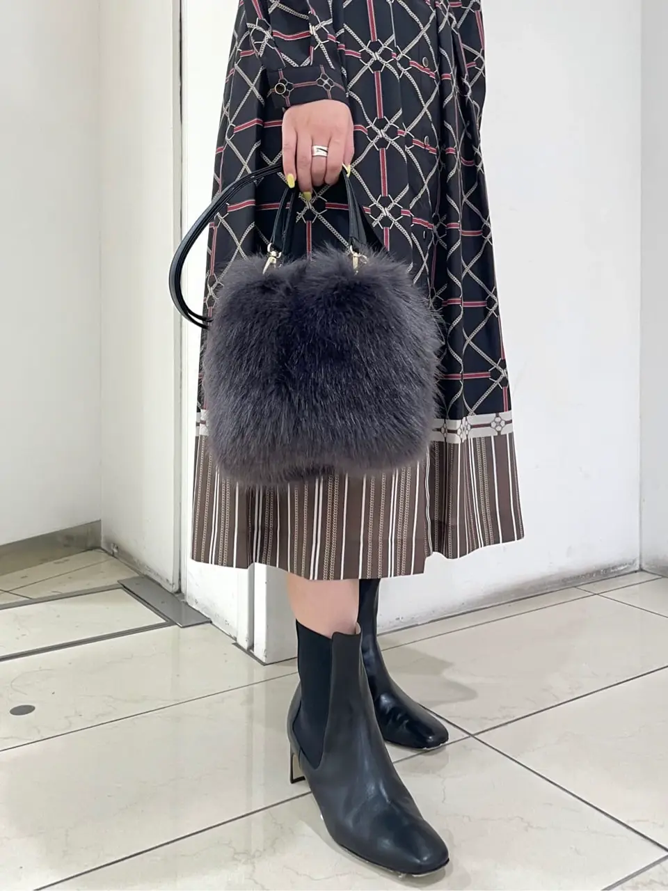 GRACE CONTINENTAL yoshi コーディネート画像