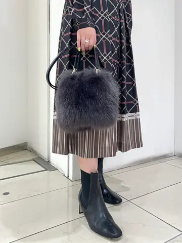 GRACE CONTINENTAL yoshi コーディネート画像