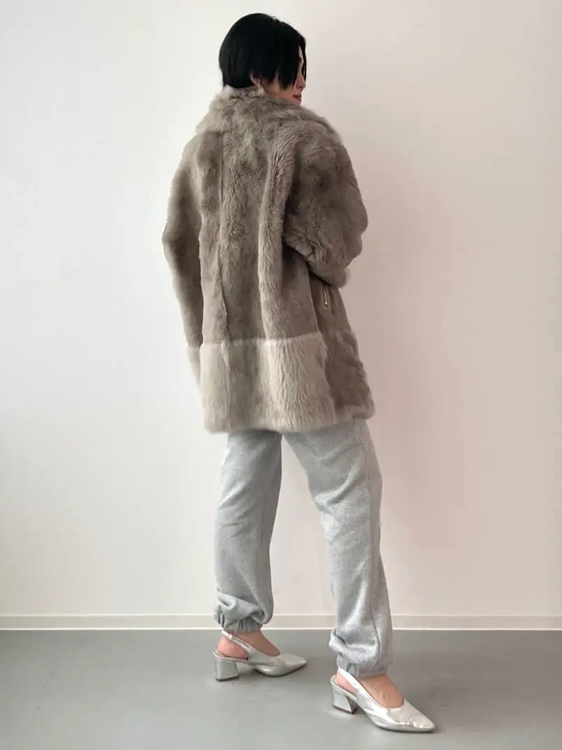 GRACE CONTINENTAL yoshi コーディネート画像