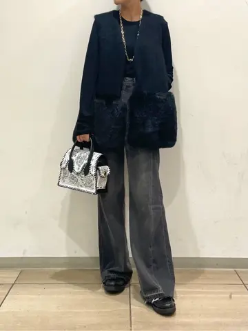 GRACE CONTINENTAL yoshi コーディネート画像