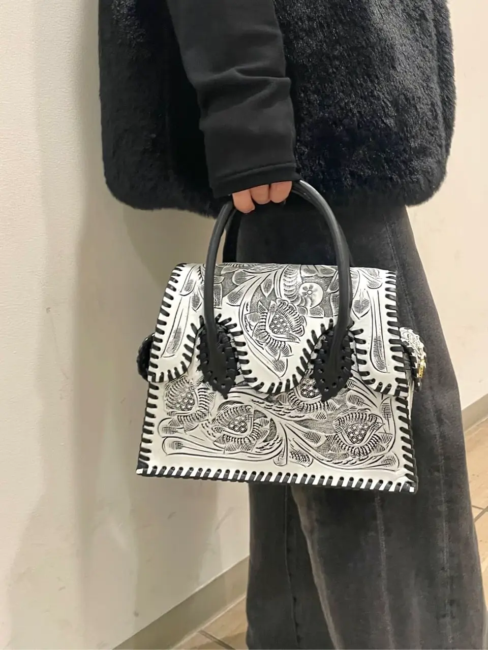 GRACE CONTINENTAL yoshi コーディネート画像