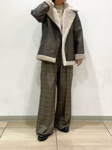 GRACE CONTINENTAL yoshi コーディネート画像