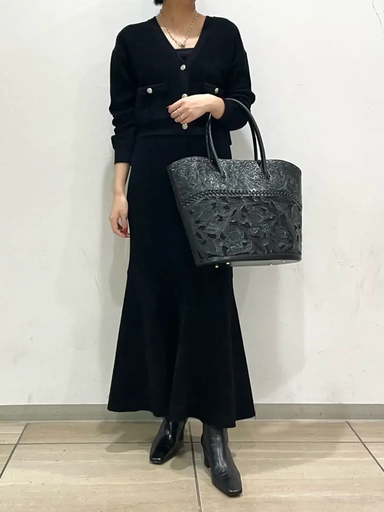 GRACE CONTINENTAL yoshi コーディネート画像