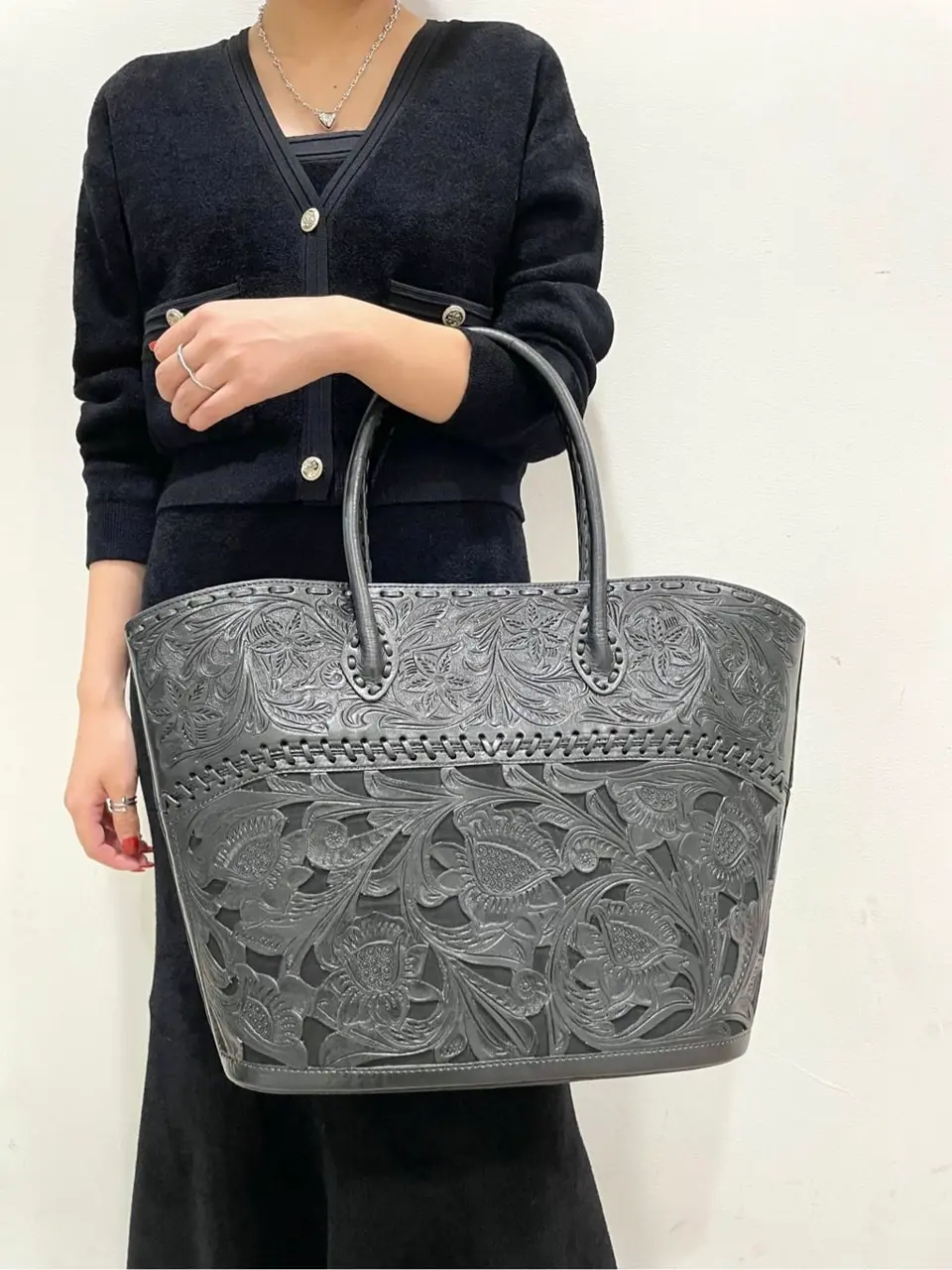 GRACE CONTINENTAL yoshi コーディネート画像