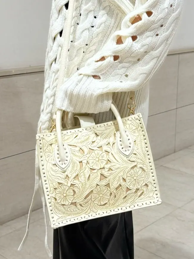 GRACE CONTINENTAL imoto コーディネート画像