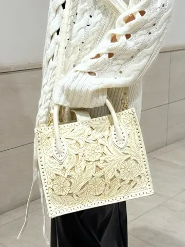 GRACE CONTINENTAL imoto コーディネート画像