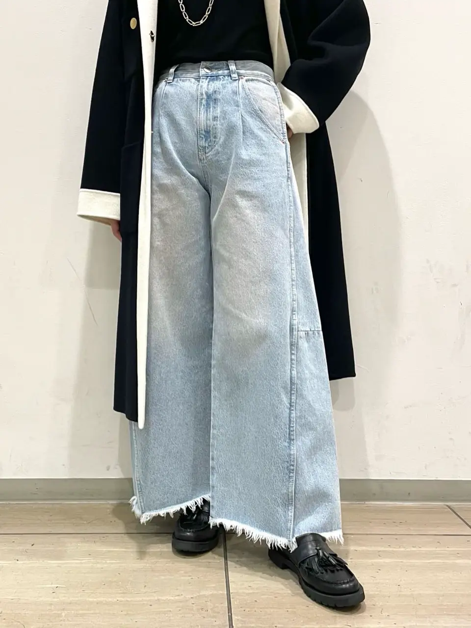 GRACE CONTINENTAL yoshi コーディネート画像