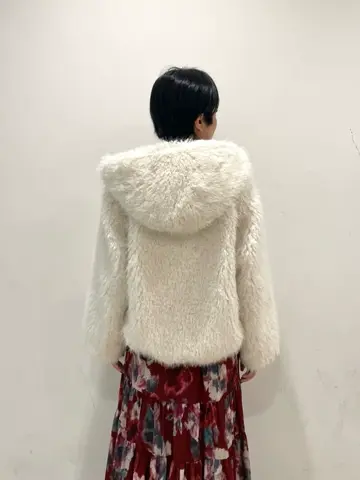 GRACE CONTINENTAL yoshi コーディネート画像