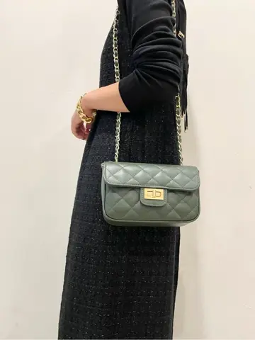 GRACE CONTINENTAL yoshi コーディネート画像