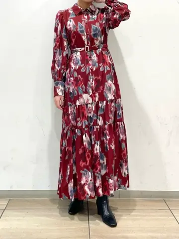 GRACE CONTINENTAL yoshi コーディネート画像