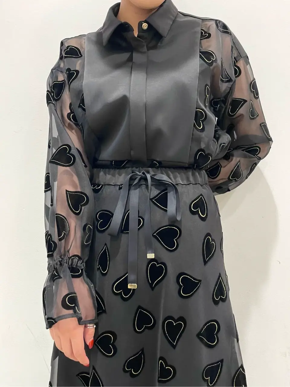 GRACE CONTINENTAL yoshi コーディネート画像