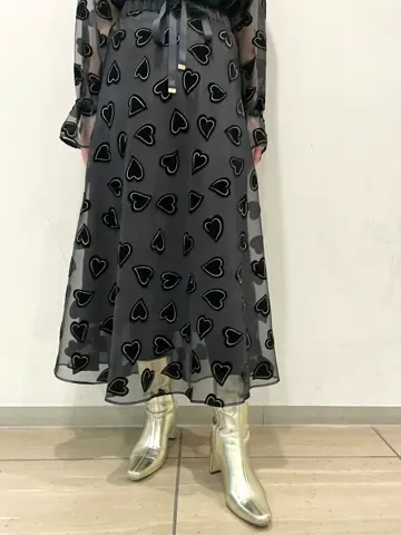 GRACE CONTINENTAL yoshi コーディネート画像