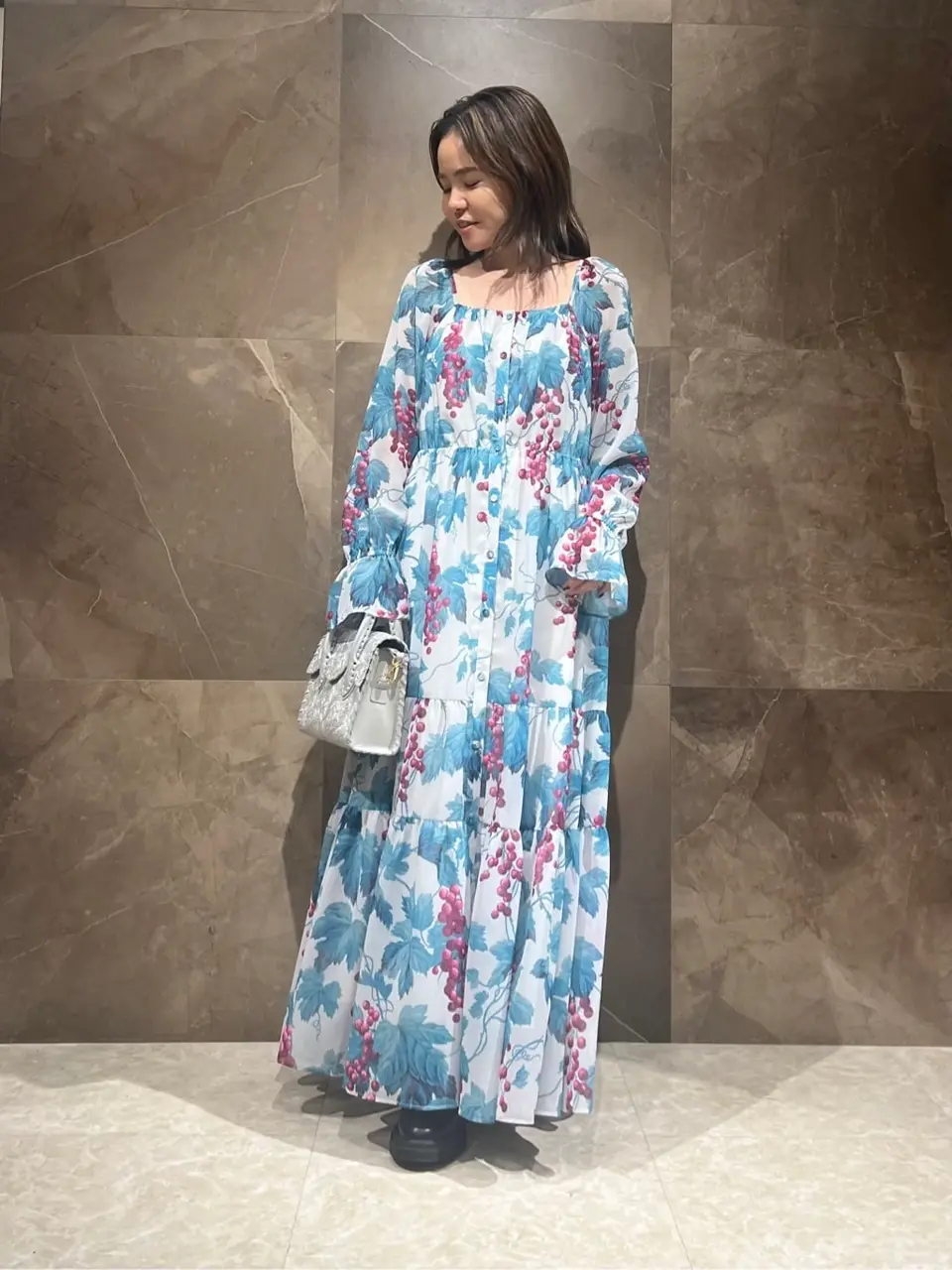 GRACE CONTINENTAL 穐山　香織 コーディネート画像