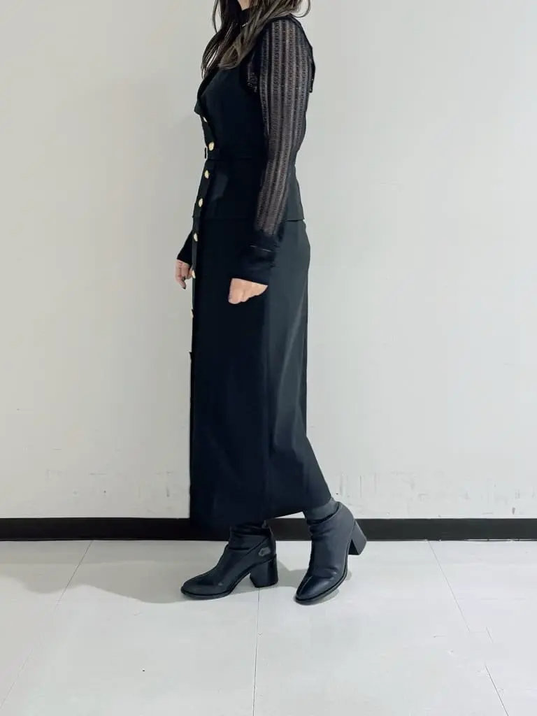 GRACE CONTINENTAL MOMOKO コーディネート画像