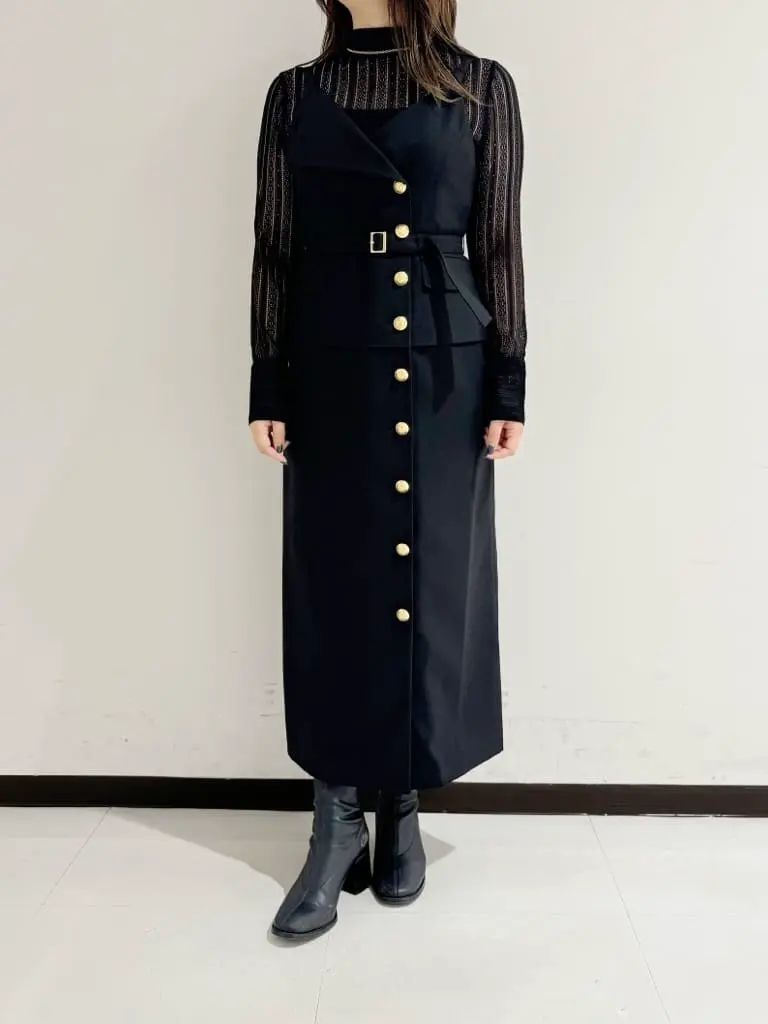 GRACE CONTINENTAL MOMOKO コーディネート画像