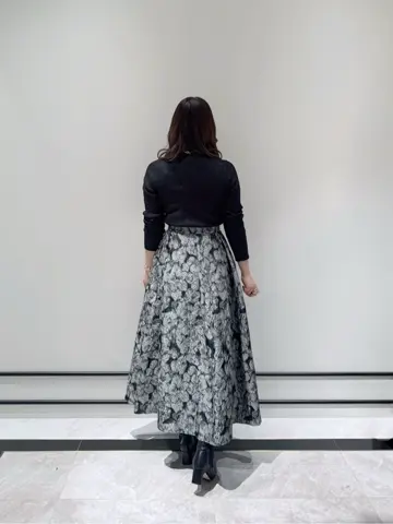 GRACE CONTINENTAL MOMOKO コーディネート画像