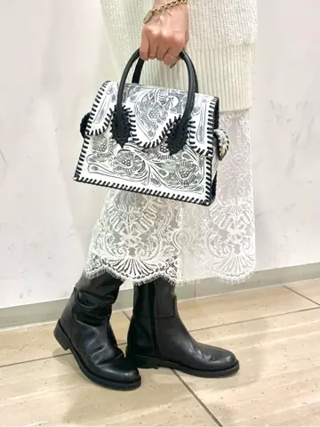 GRACE CONTINENTAL haruka iwasaki コーディネート画像