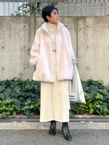 GRACE CONTINENTAL yoshi コーディネート画像