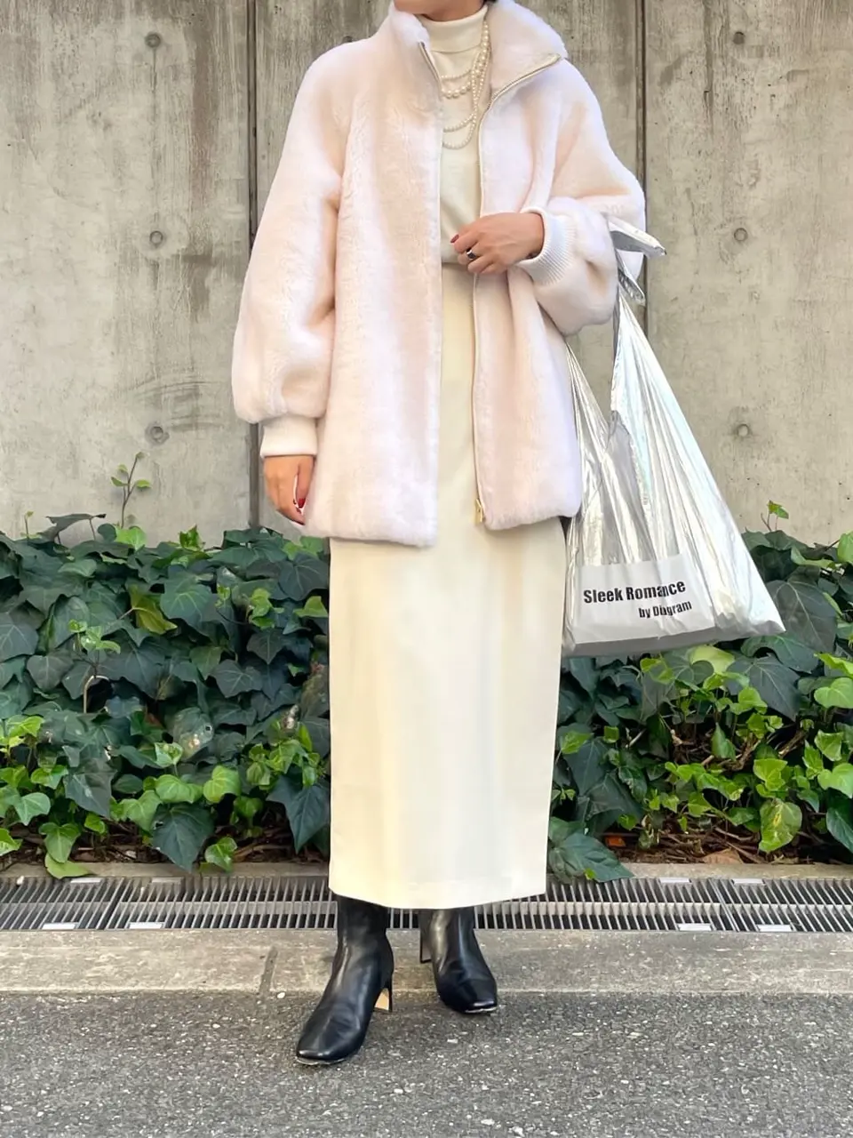 GRACE CONTINENTAL yoshi コーディネート画像